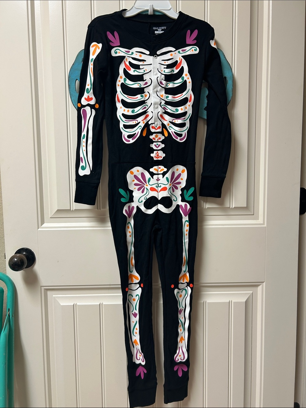 Old Navy Black Kids Sugar Skull Skeleton Jumpsuit with Colorful Accents —pajamas